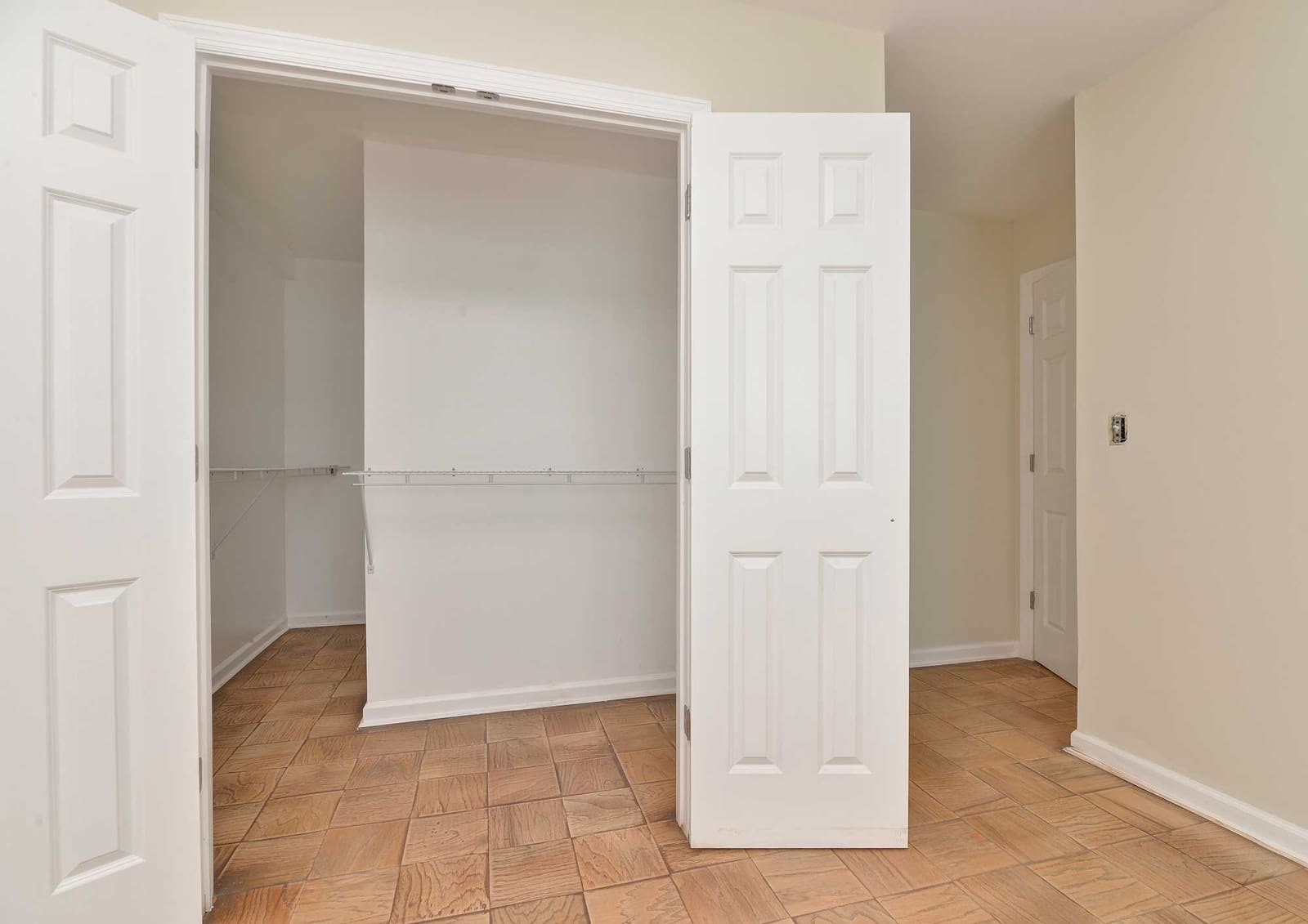 Luxury Riverfront Apartments